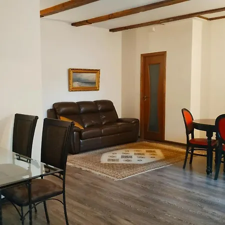 Apartment Old Town Charm